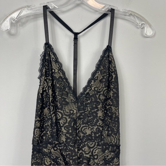 Lulu's Dance For You Black and Nude Lace Bodysuit Sexy Lingerie T Strap Plunge S - Picture 9 of 15